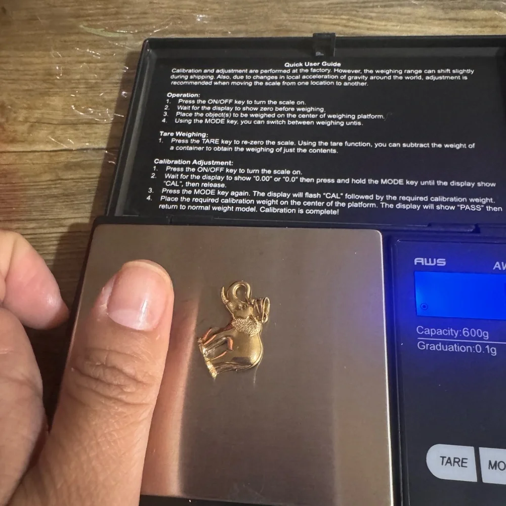 10 KARAT Gold Elephant Pendant - Picture 5 of 5